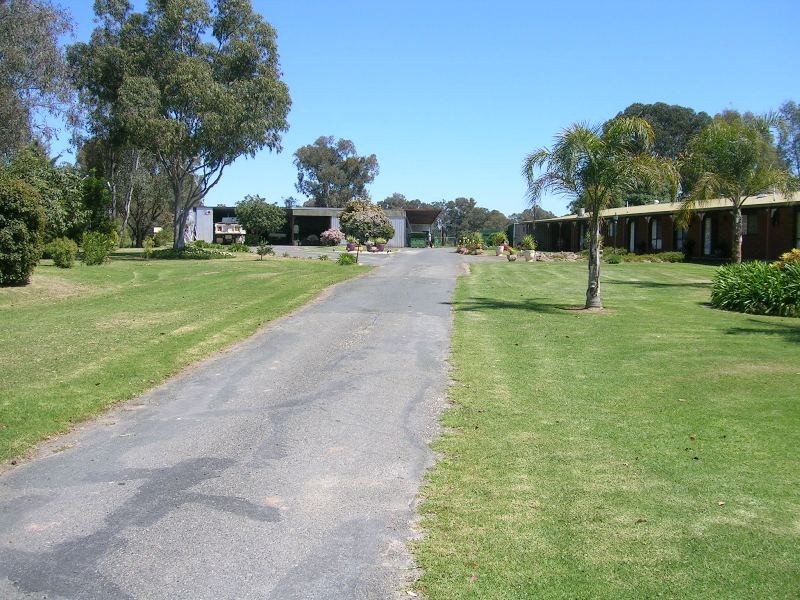 19 Moss Road Barnawartha North via, Wodonga VIC 3690