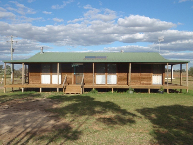 1 Hogans Lane, Deniliquin NSW 2710