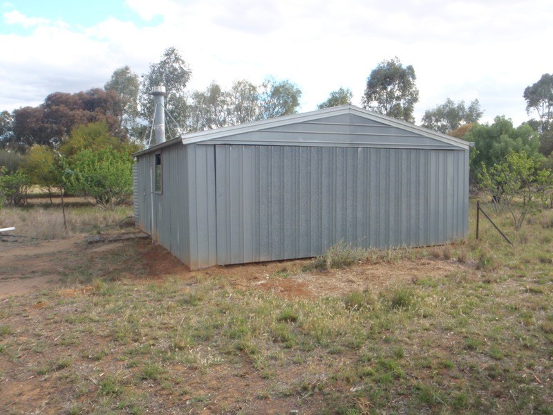 1 Hogans Lane, Deniliquin NSW 2710