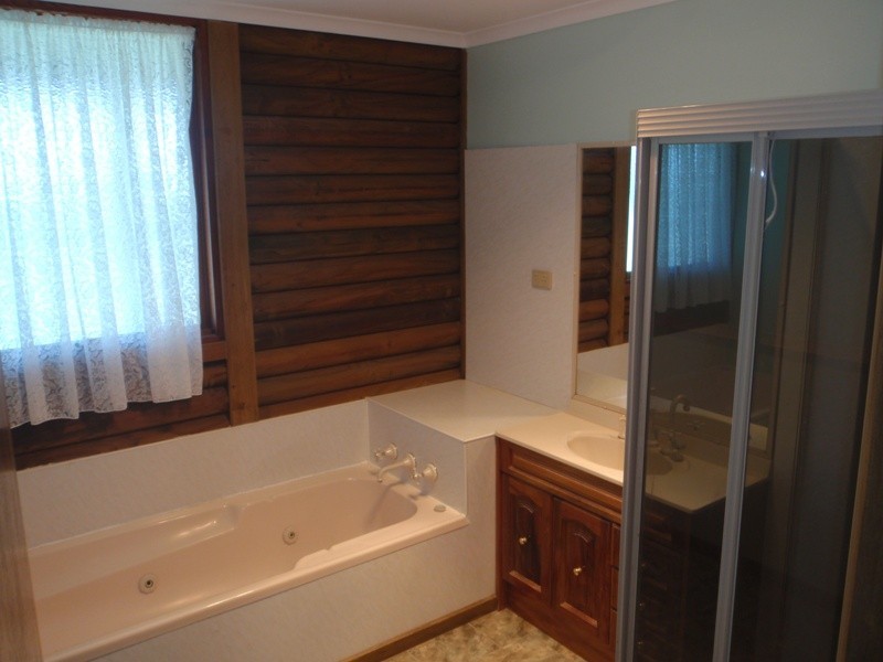 1 Hogans Lane, Deniliquin NSW 2710