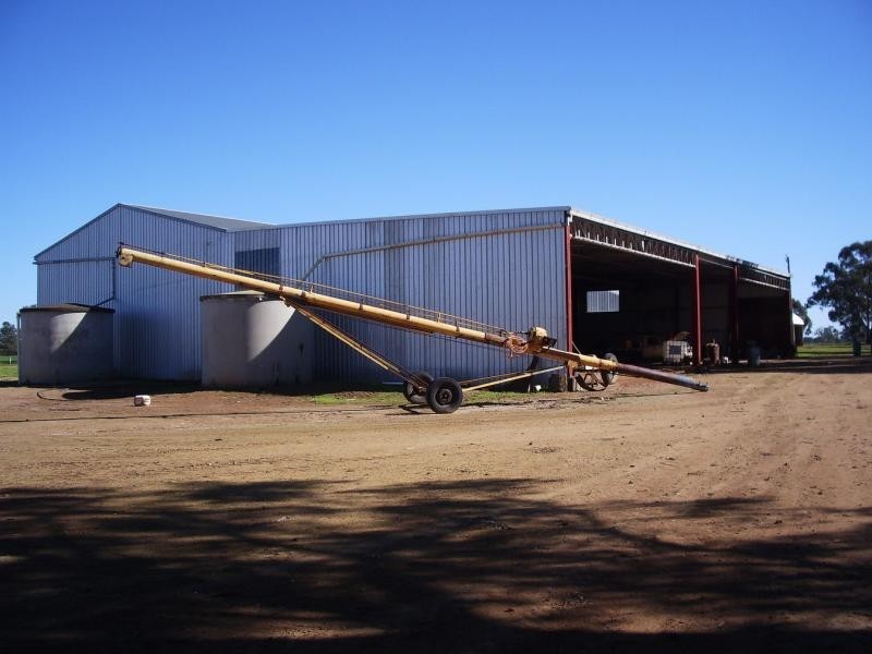 - Kingston Road. Galore via, Wagga Wagga NSW 2650