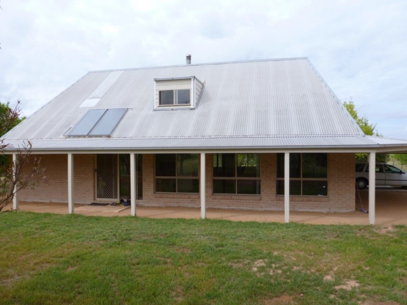 329 Murringo Road, Boorowa NSW 2586