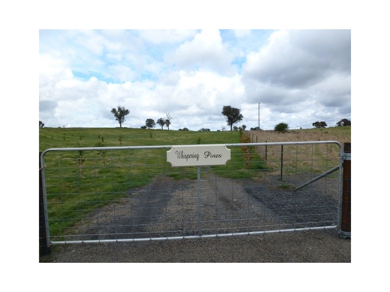 2 Fullerton Road, Crookwell NSW 2583