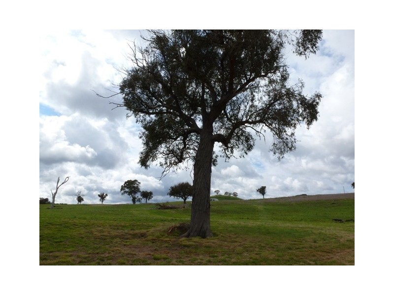 2 Fullerton Road, Crookwell NSW 2583