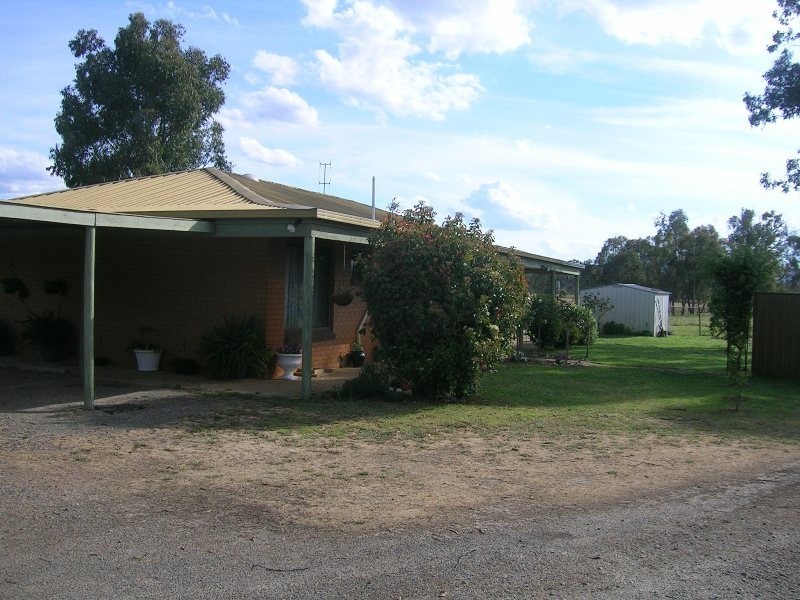 2119 Chiltern-Beechworth Road, Chiltern VIC 3683