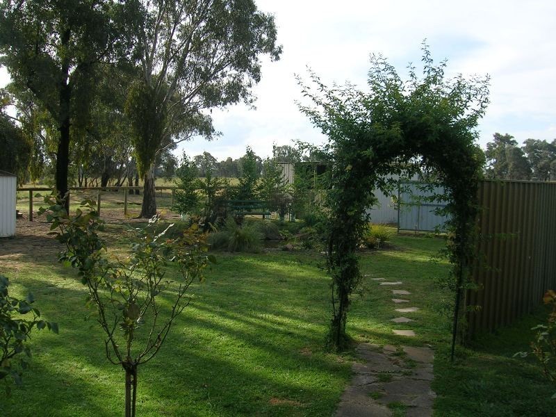 2119 Chiltern-Beechworth Road, Chiltern VIC 3683