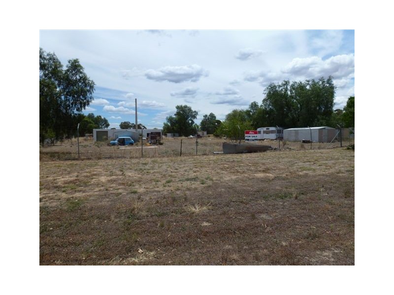 7 Gordon Street, Carrathool NSW 2711