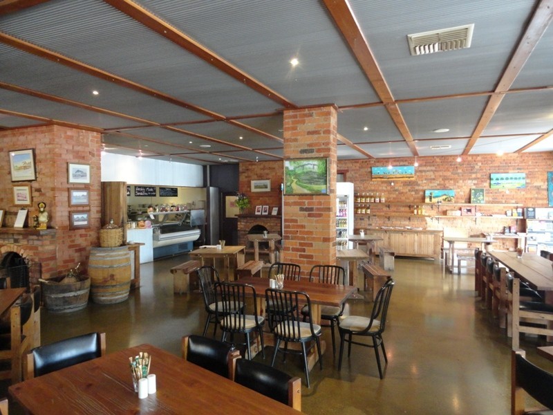 1/1594 Snow Road, Milawa VIC 3678