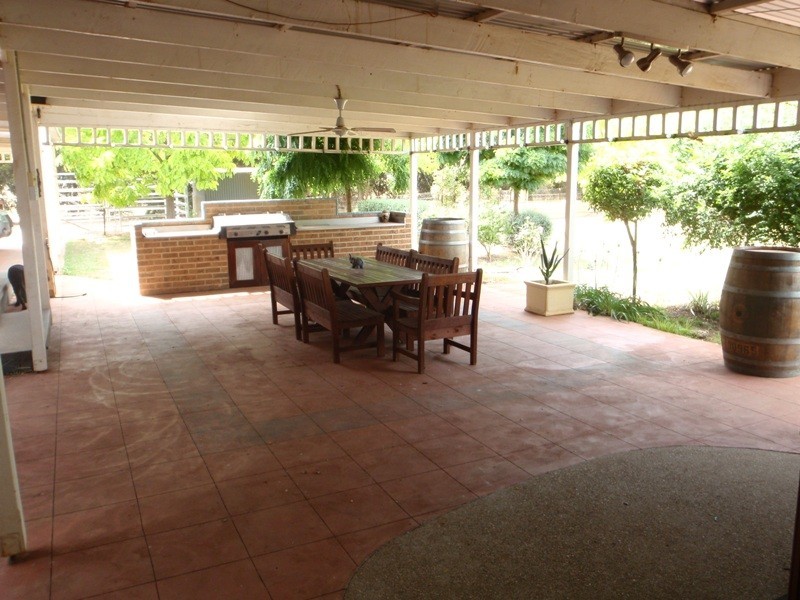 1 Walliston Road, Deniliquin NSW 2710