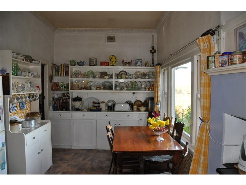 7 Sullivan Street, Towong VIC 3707