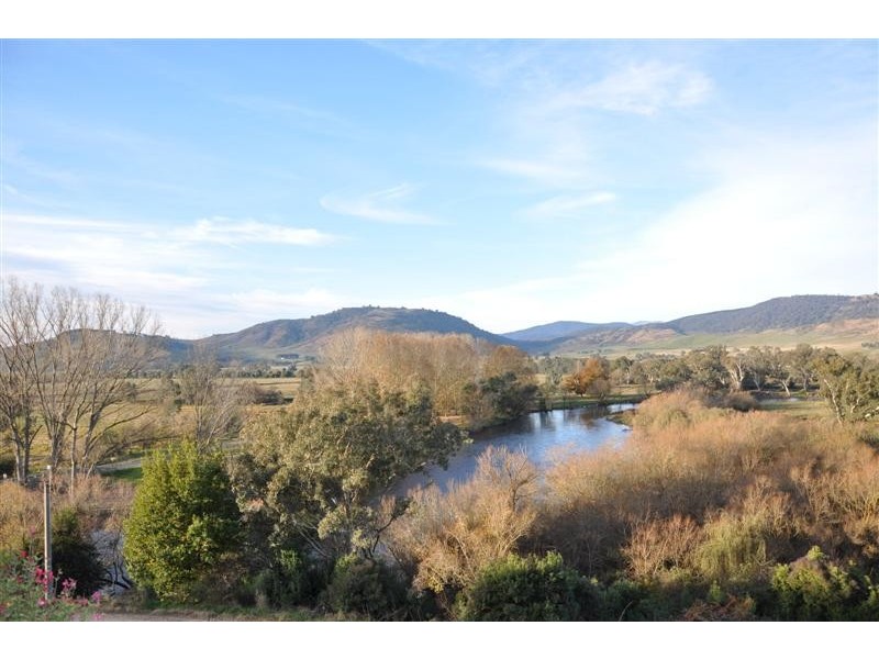 7 Sullivan Street, Towong VIC 3707