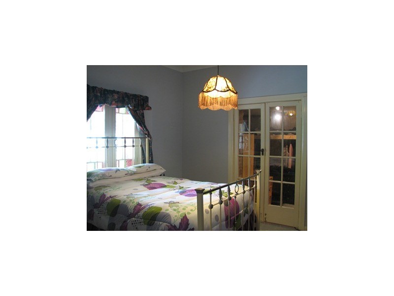 28 Douglas, Narrandera NSW 2700