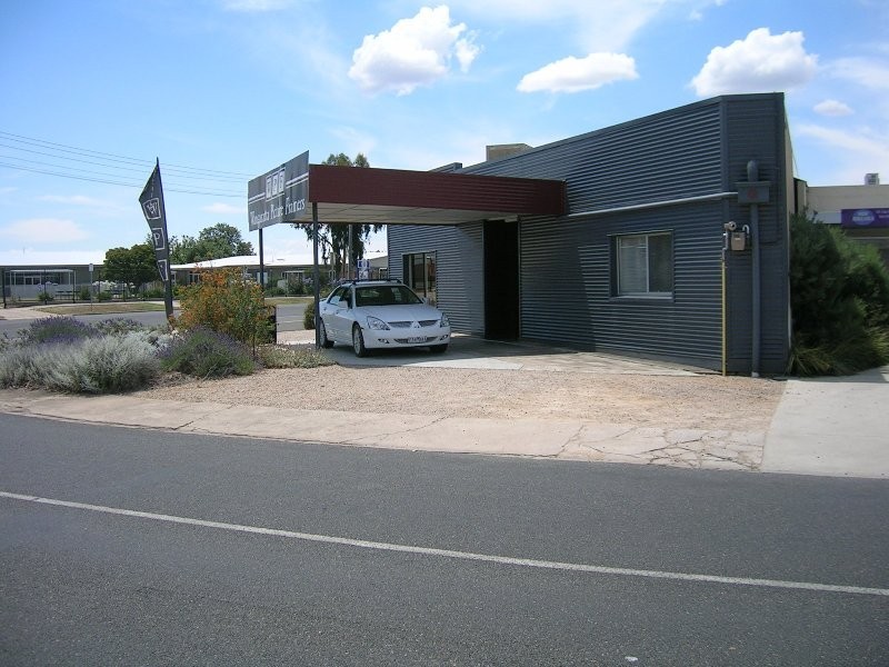 40 Cnr Phillipson and Larkings St, Wangaratta VIC 3677