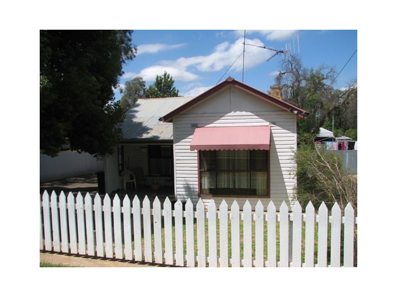 86 Twynam, Narrandera NSW 2700