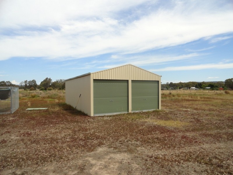 24 Bridge Street, Chiltern VIC 3683