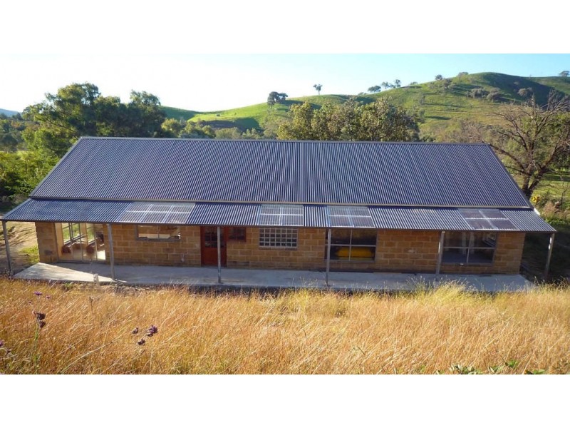 8624 Murray River Road, Walwa VIC 3709