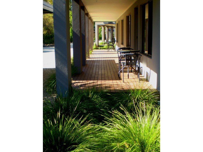 5, 2-4 Gavan Street, Bright VIC 3741