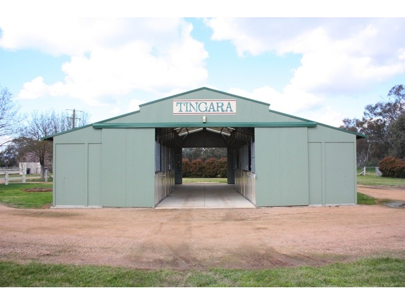 128 Glenellen Road, Jindera NSW 2642