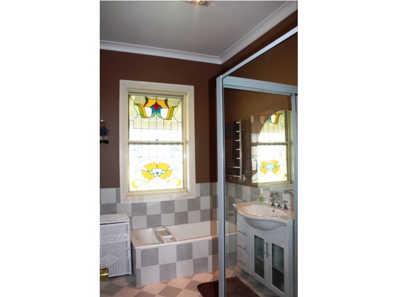 128 Glenellen Road, Jindera NSW 2642