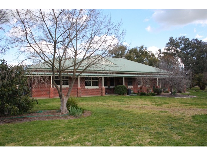 128 Glenellen Road, Jindera NSW 2642