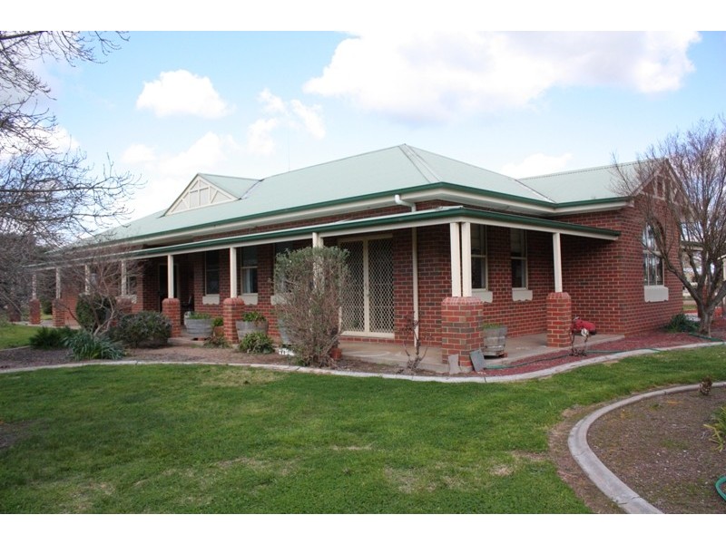 128 Glenellen Road, Jindera NSW 2642