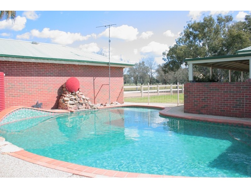 128 Glenellen Road, Jindera NSW 2642