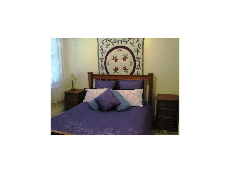 20 Douglas, Narrandera NSW 2700