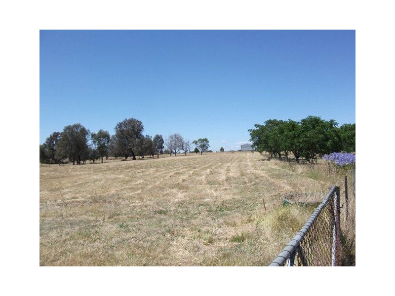 Lot 1 – 19 Lara Lakes Estate, Table Top NSW 2640