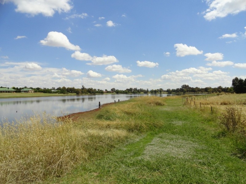 Lot 1 – 19 Lara Lakes Estate, Table Top NSW 2640
