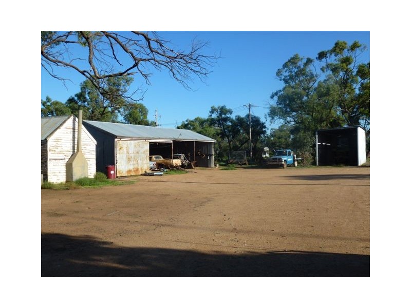 Gunbar NSW 2711