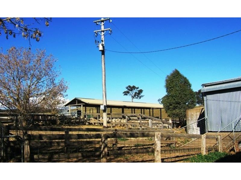 - Woodville road, Crookwell NSW 2583