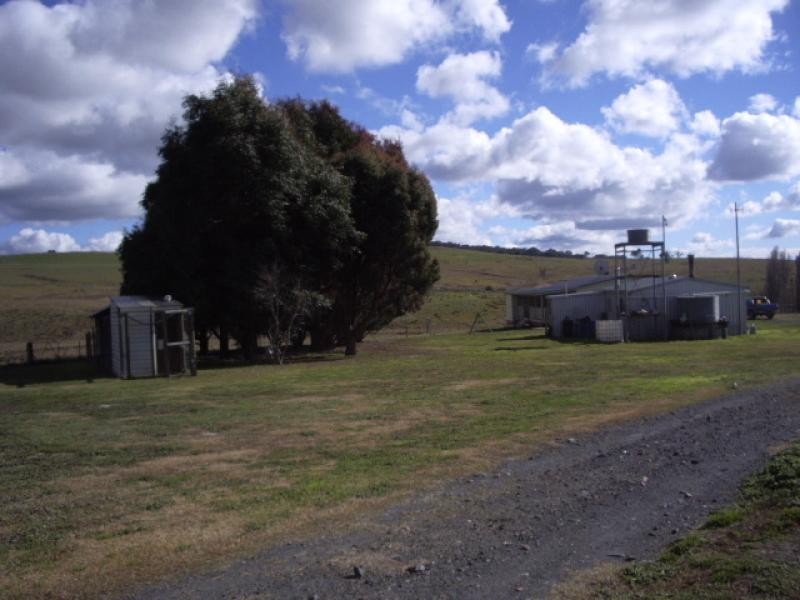 - Cuddyong Road, Crookwell NSW 2583