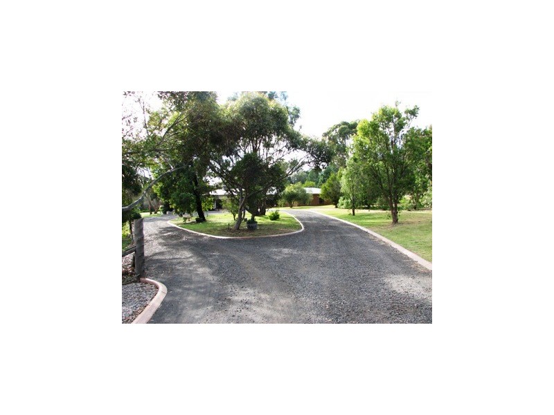 5 Bells Road, Narrandera NSW 2700