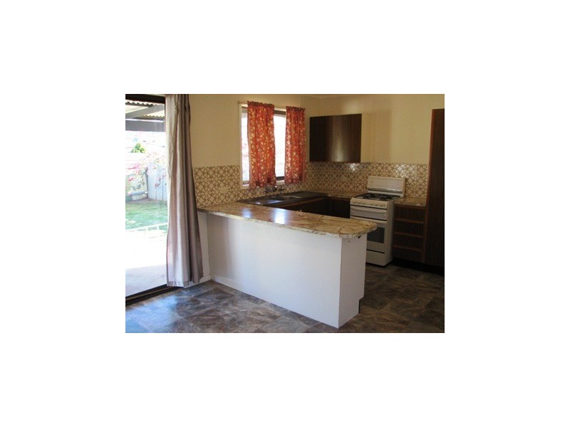 28 Adams, Narrandera NSW 2700