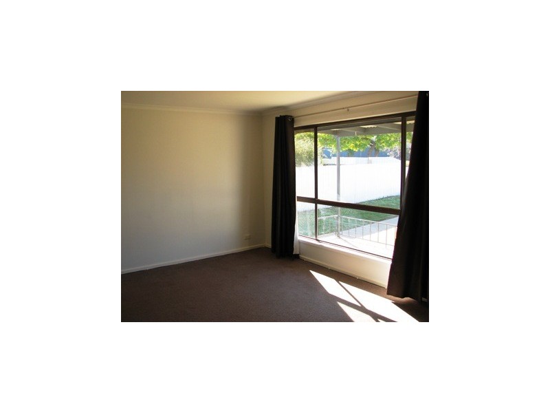 28 Adams, Narrandera NSW 2700