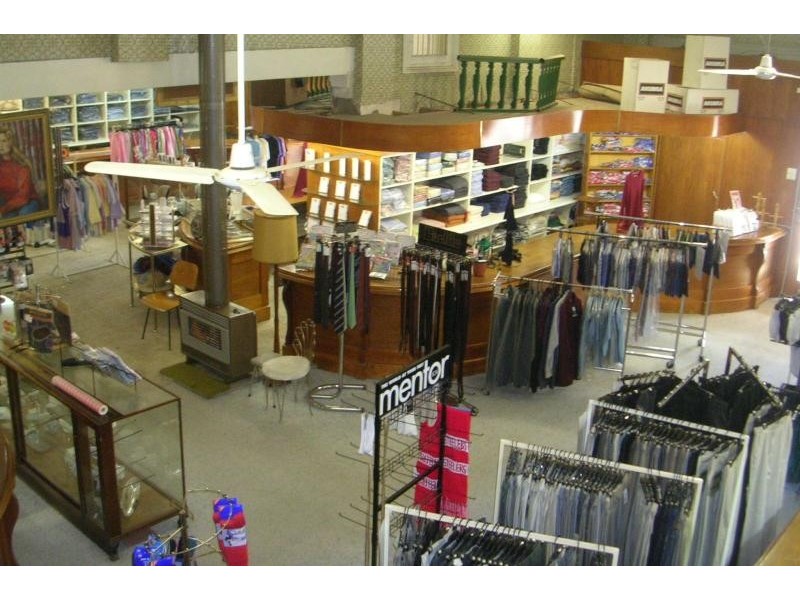 80 Pudman St, Boorowa NSW 2586