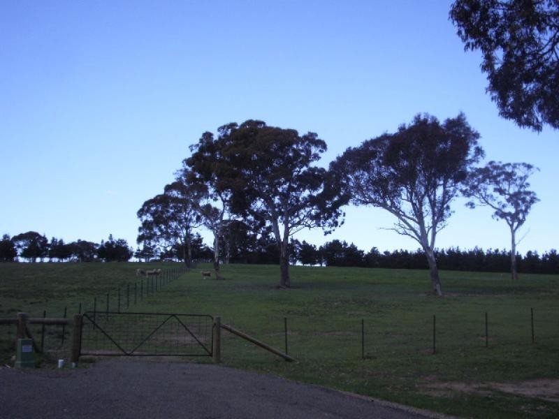 - Ducks Lane, Goulburn NSW 2580