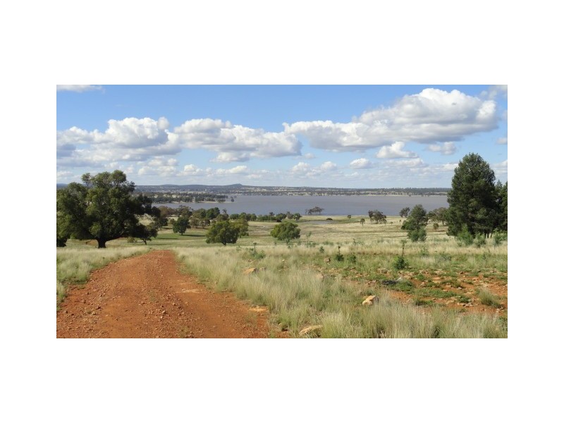 300 Mandalay Road, Narrandera NSW 2700