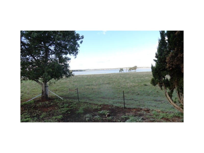 300 Mandalay Road, Narrandera NSW 2700
