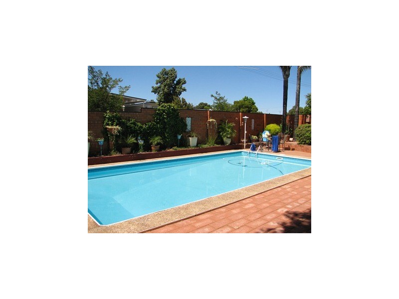 4 Shady, Narrandera NSW 2700