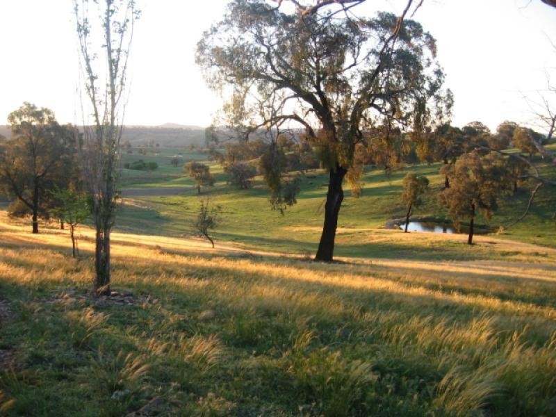 - Fish River Rd, Crookwell NSW 2583