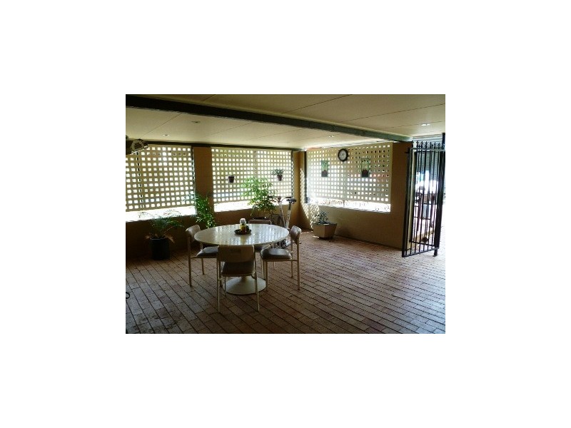 29 Midgeon, Narrandera NSW 2700