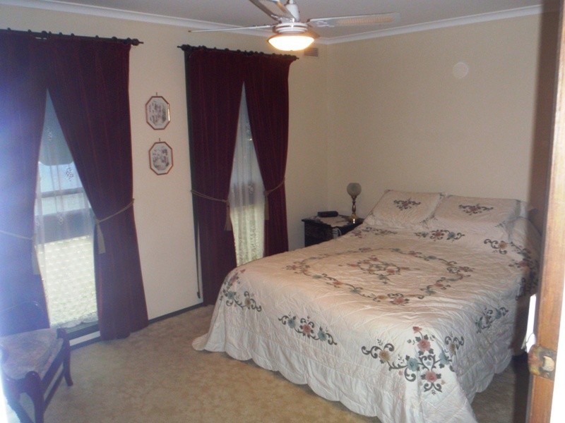 56 Hampden, Finley NSW 2713