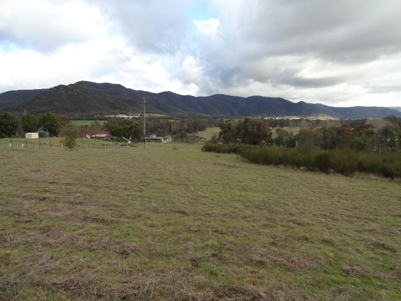 Lot 5 Dora Dora Estate, River Road, Talmalmo NSW 2640