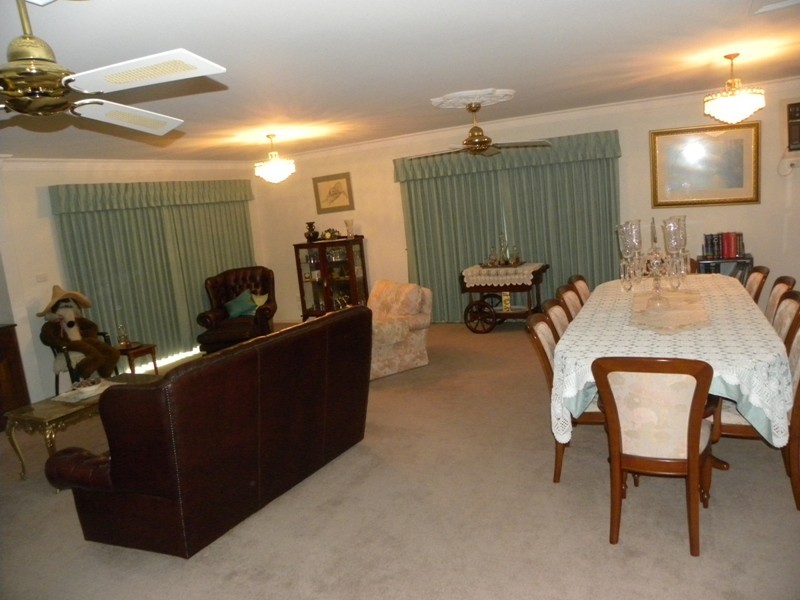 11 Colonial Drive, Jindera NSW 2642