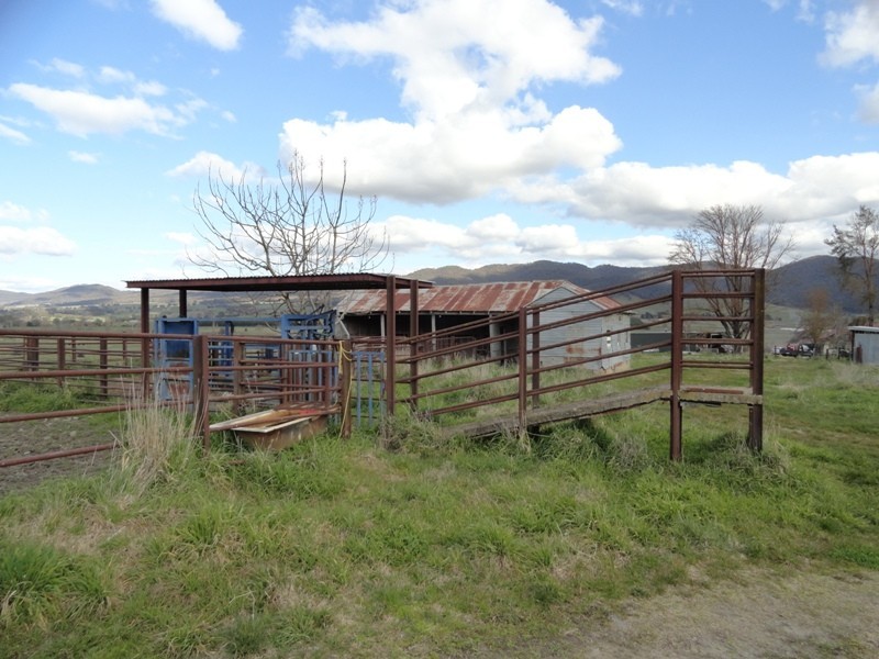 Brownes Lane, Rosewhite VIC 3737