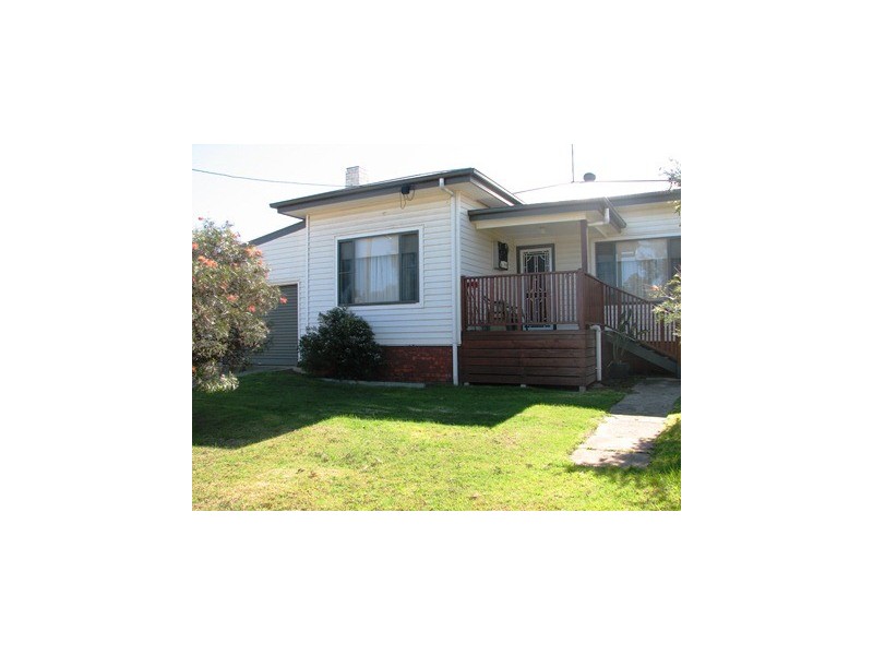 87 Ferrier, Narrandera NSW 2700