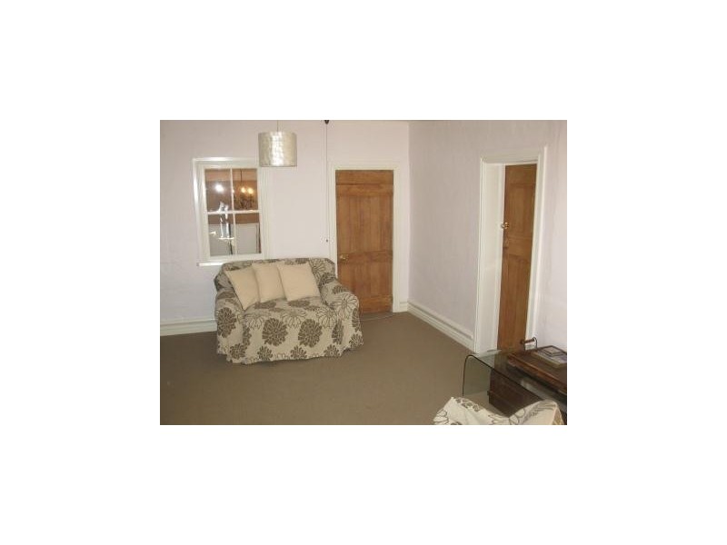 - Peelwood Road, Crookwell NSW 2583