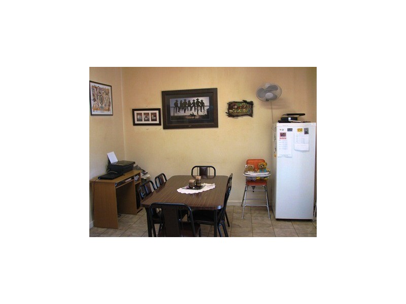 45 Elwin, Narrandera NSW 2700