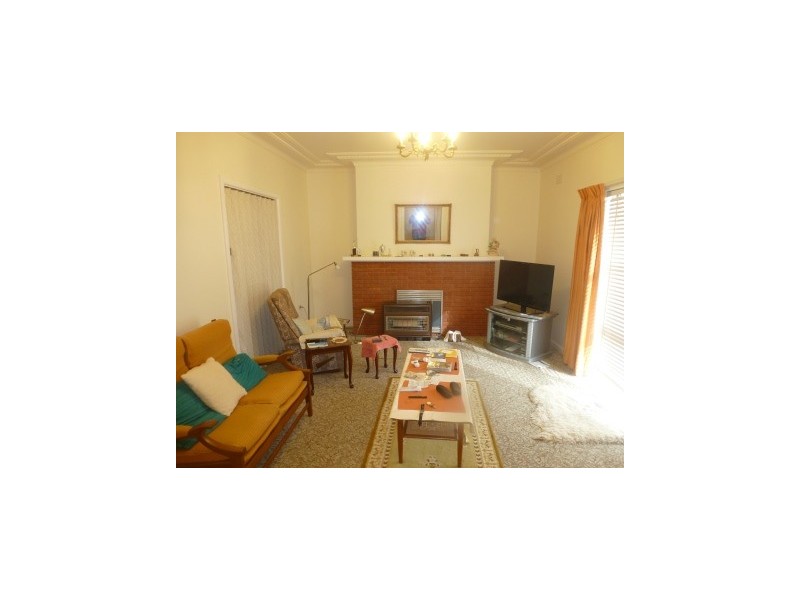 44 Scott St, Boorowa NSW 2586